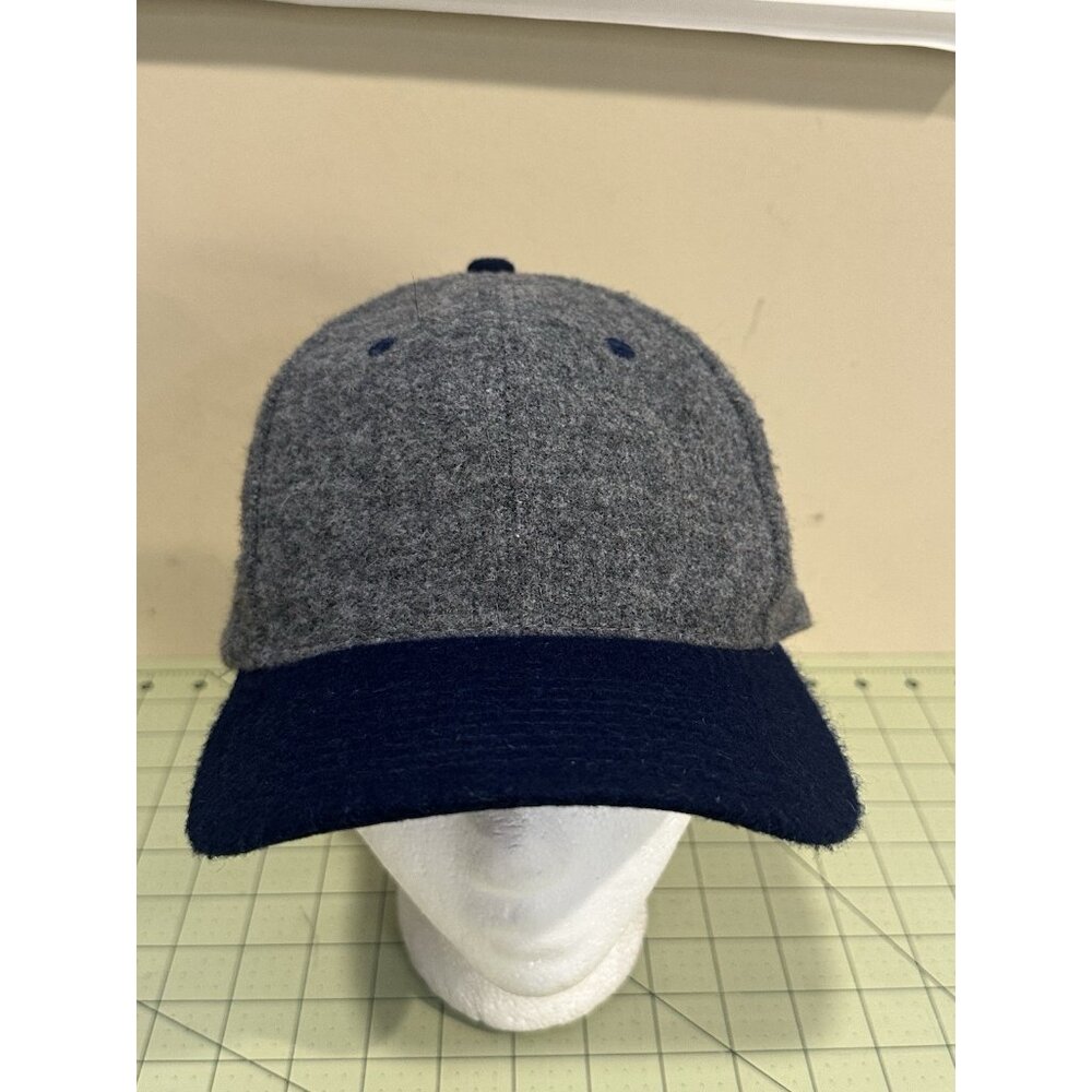 vintage sports specialties‎ Two Tone Leather Strapback Hat